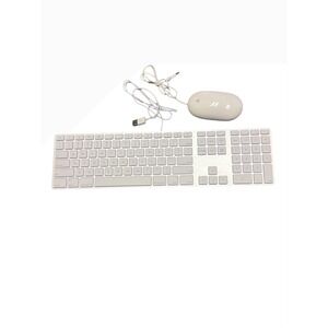 Apple Wired Keyboard and Mouse MB110LL A Wired USB Keyboard and Mouse Bundle